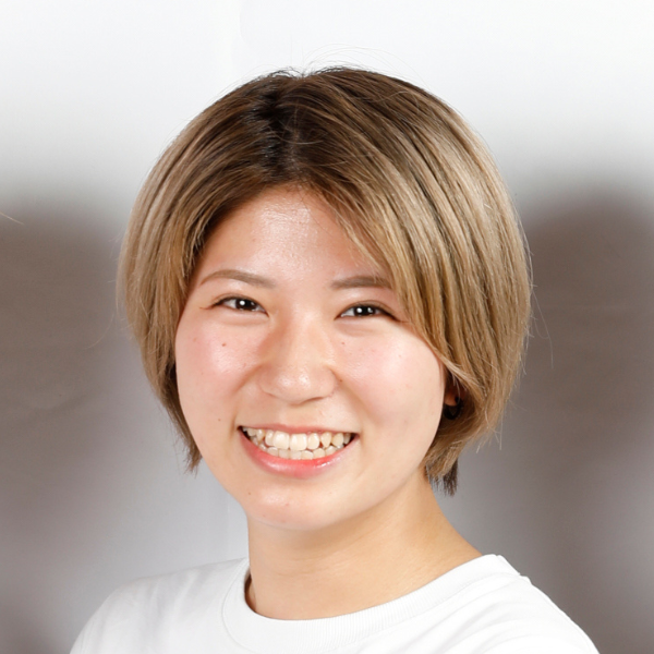 鵜沢 彩香